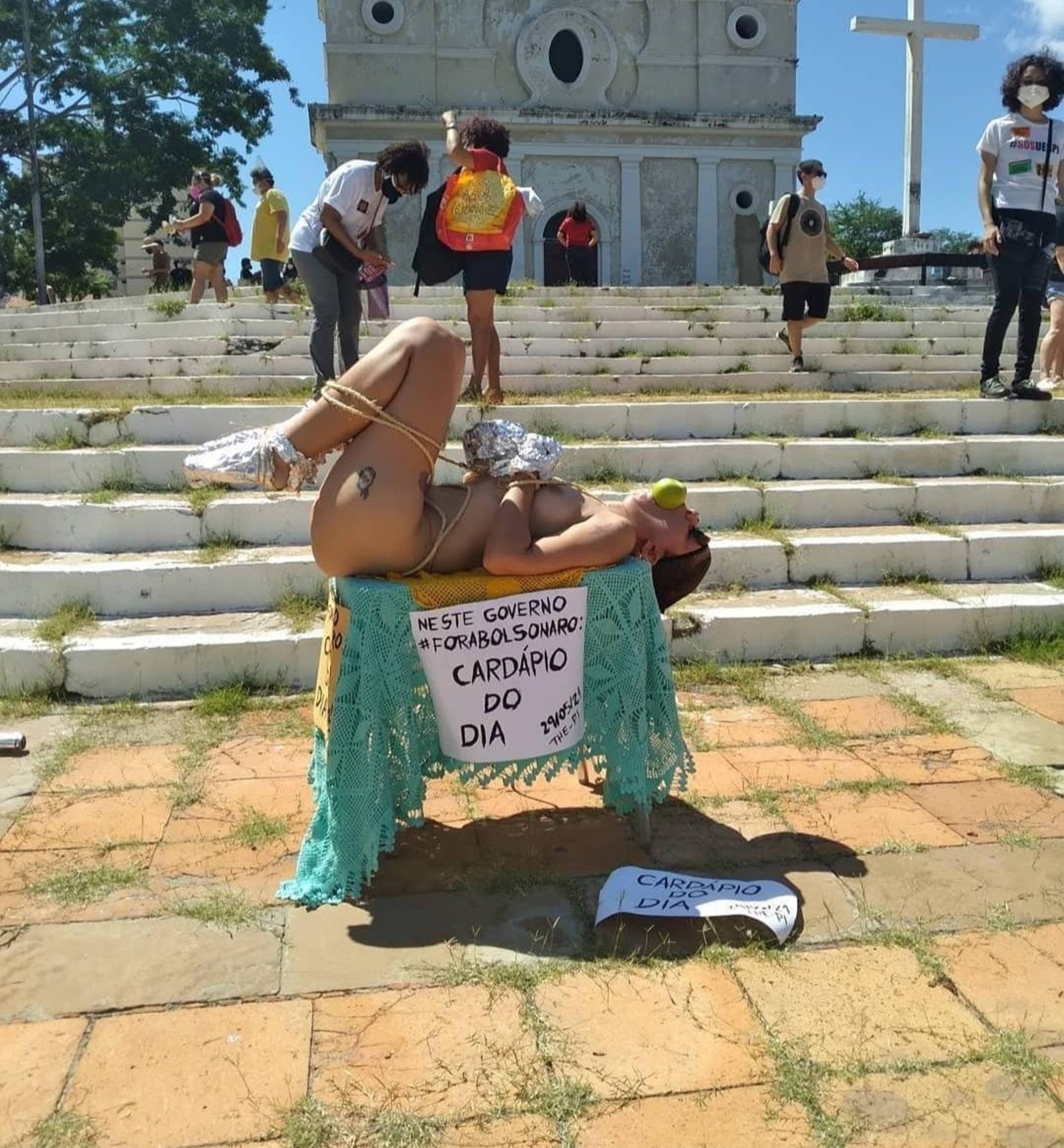 Militância identitária é o cavalo de troia da esquerda no protesto contra Bolsonaro em Teresina